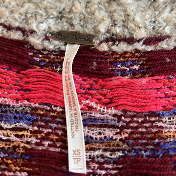 Free People oversized knit sweater xs (like new condition) - Picture 8 of 13